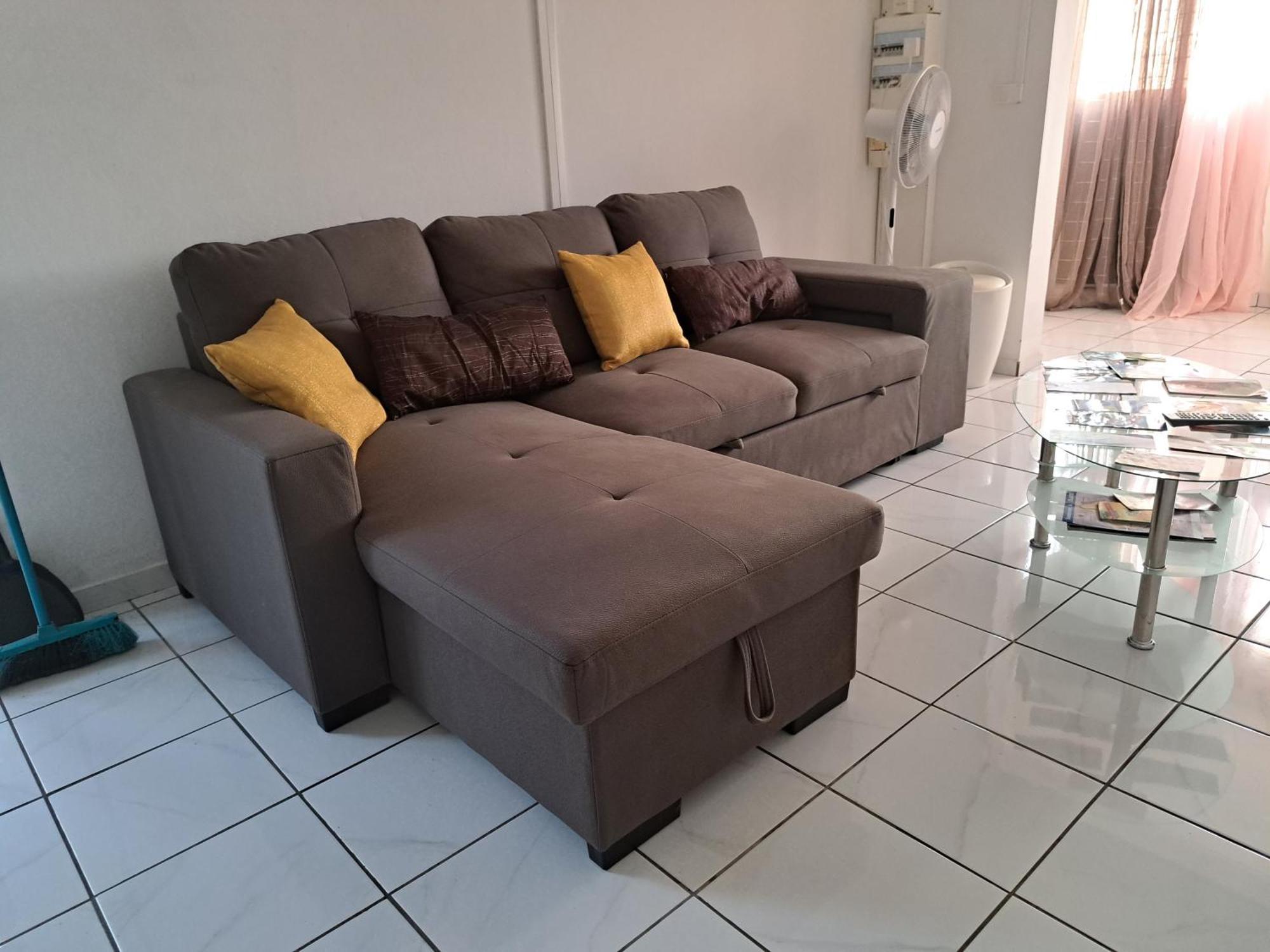 Apartament Appart A La Res Andy Accueillant 1 A 5 Pers Arrive Autonome , 2 Places De Parking Dans La Cour Devant La Maison Saint-Denis Zewnętrze zdjęcie